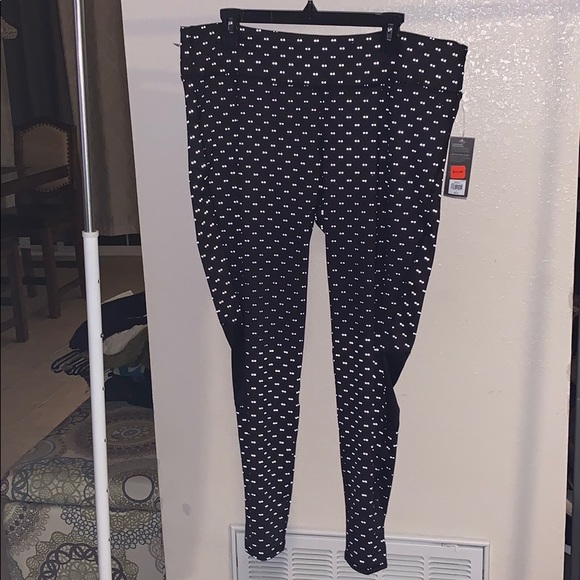 Fitness wear - Picture 1 of 8